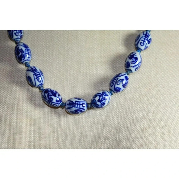 VTG Asian Hand Knotted Blue Hand Painted Porcelain Writing Bead Necklace C - Picture 2 of 5